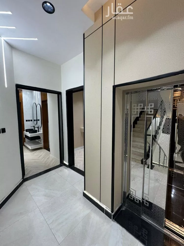 شقة للبيع في شارع انس ابن عباس, حي اليرموك, مدينة خميس مشيط, منطقة عسير صورة 2