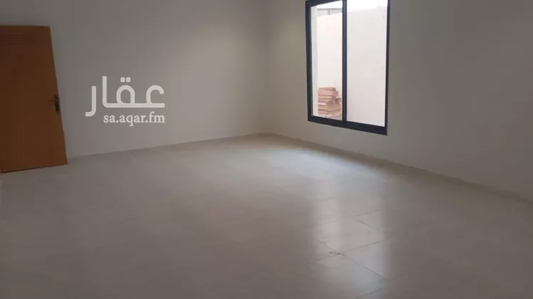دور للبيع في شارع العزم, حي بدر, مدينة الرياض, منطقة الرياض 9