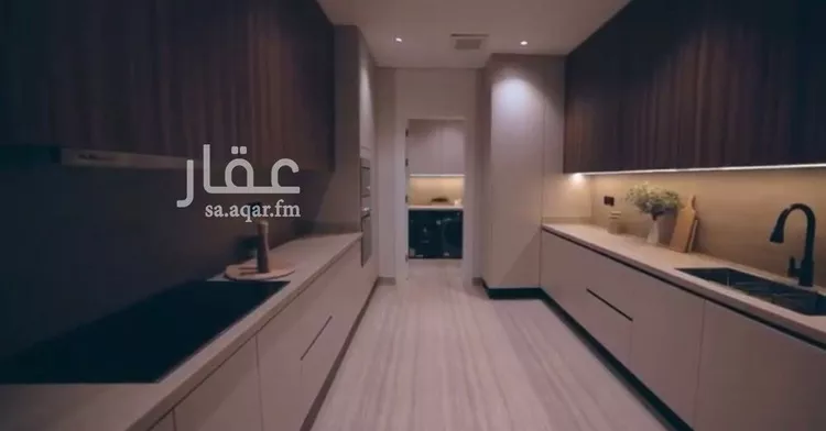 فيلا للبيع في شارع صدقة الحراني, حي الصدفة, مدينة الدمام, المنطقة الشرقية صورة 3