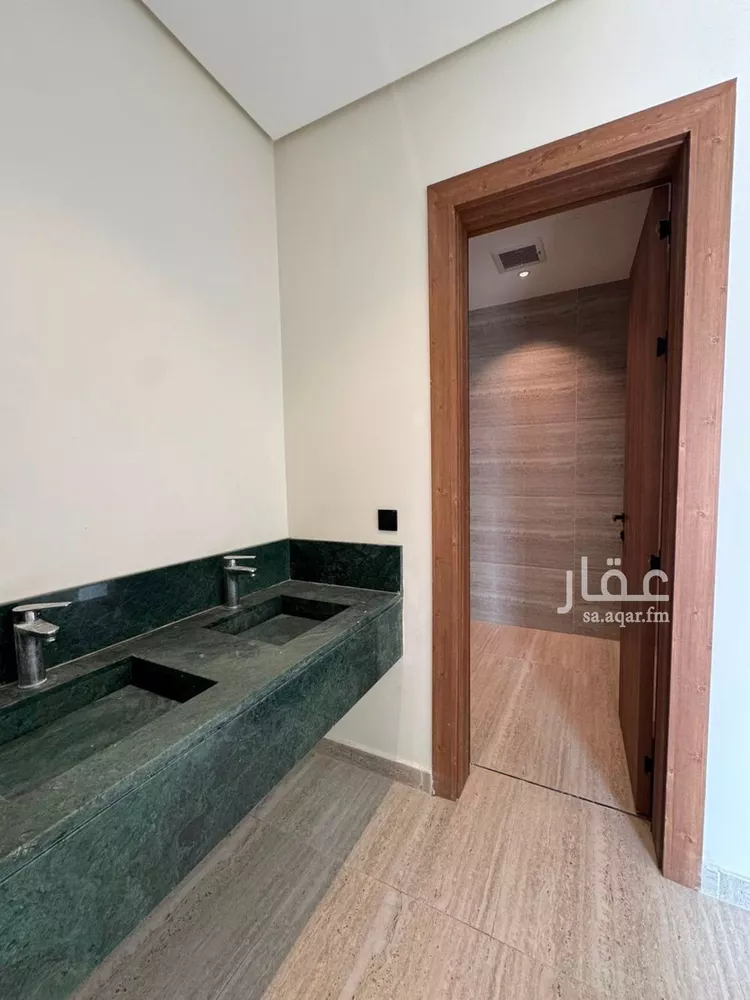 فيلا للبيع في شارع 10ا, حي البحر, مدينة الخبر, المنطقة الشرقية 16