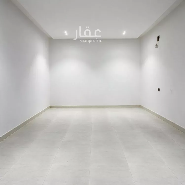 دور للبيع في شارع العزم, حي بدر, مدينة الرياض, منطقة الرياض 8