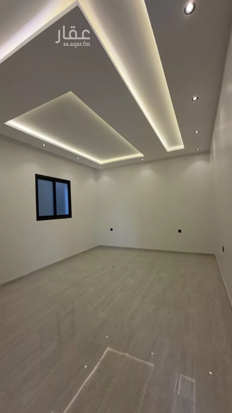 فيلا للبيع في شارع عبيدالله الفقيه, حي الرمال, مدينة الرياض, منطقة الرياض صورة 2
