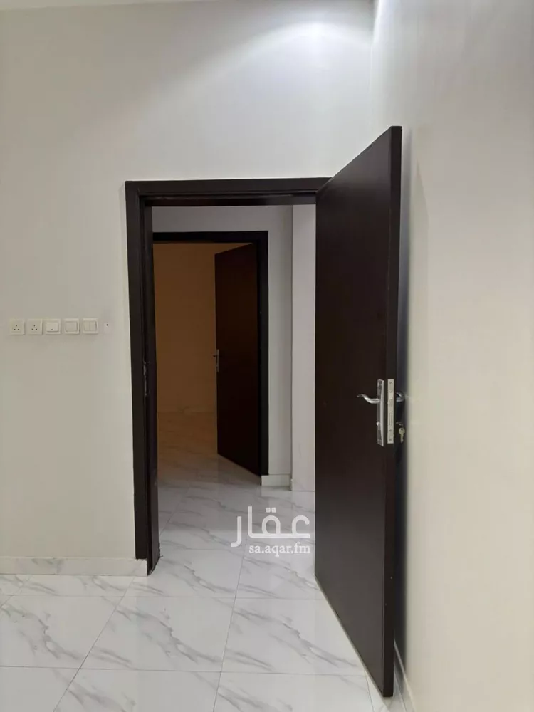 شقة للإيجار في شارع الرياحين, حي المعيزيلة, مدينة الرياض, منطقة الرياض صورة 2