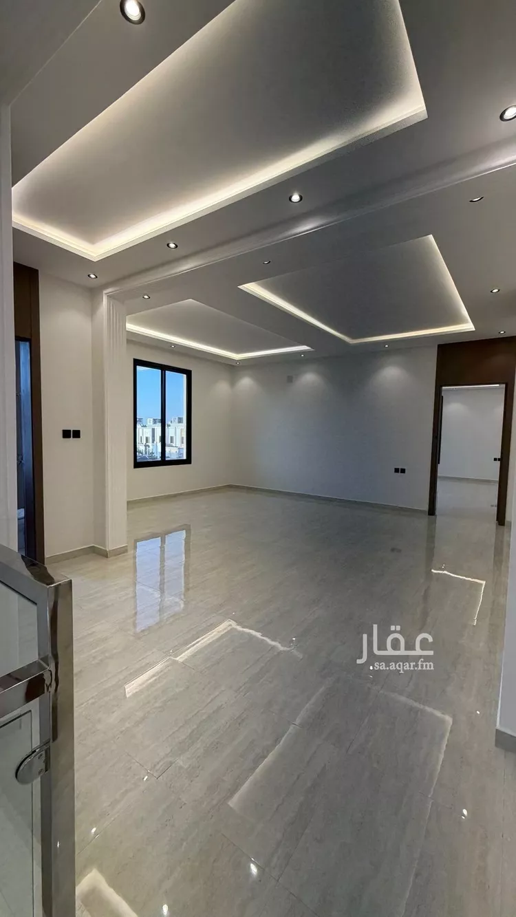 فيلا للبيع في شارع عبيدالله الفقيه, حي الرمال, مدينة الرياض, منطقة الرياض صورة 3