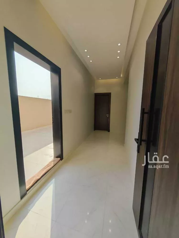 شقة للبيع في شارع شارع 26 ب, حي المطار, مدينة جازان, منطقة جازان 8