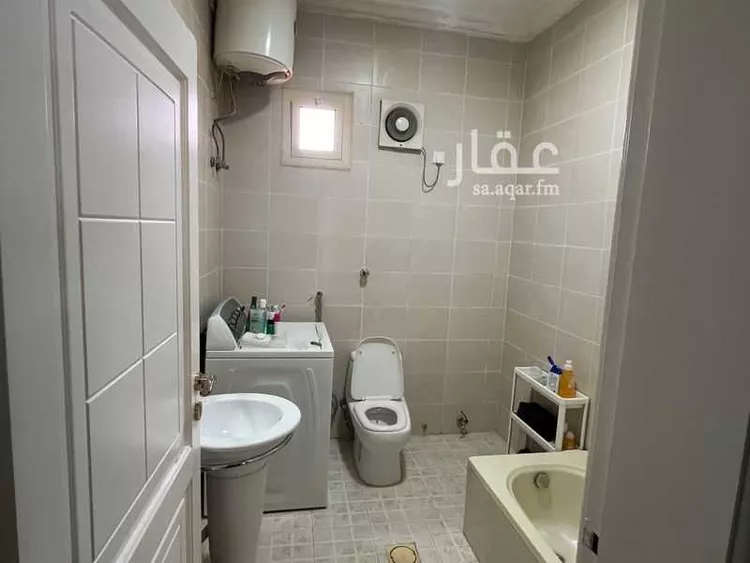 فيلا للبيع في شارع جسرة بنت دجاجة ، حي مذينب ، المدينة المنورة ، منطقة المدينة المنورة صورة 4