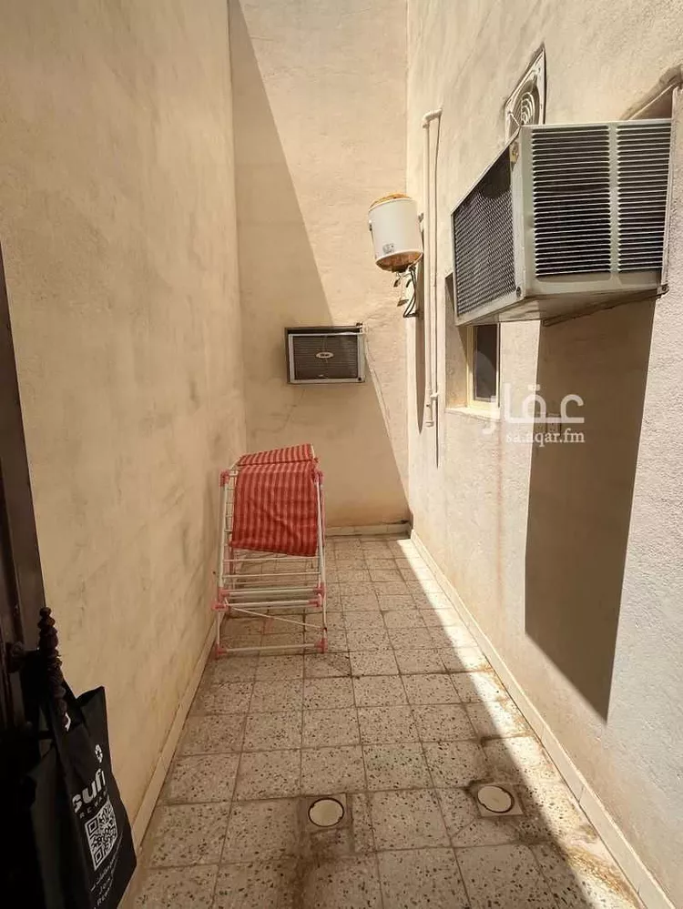 فيلا للبيع في شارع جسرة بنت دجاجة, حي وادي مذينب, مدينة المدينة المنورة, منطقة المدينة المنورة 23