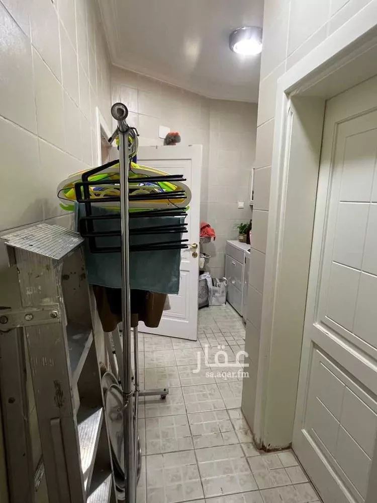 فيلا للبيع في شارع جسرة بنت دجاجة, حي وادي مذينب, مدينة المدينة المنورة, منطقة المدينة المنورة 17