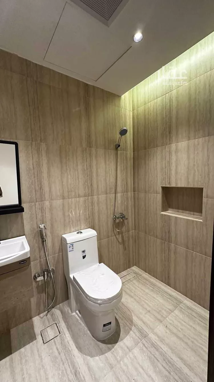 فيلا للبيع في شارع الموازرة, حي ظهرة لبن, مدينة الرياض, منطقة الرياض صورة 2