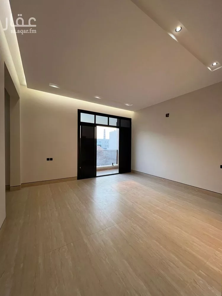 فيلا للبيع في شارع أبي الشيخ الأصبهاني, حي المهدية, مدينة الرياض, منطقة الرياض صورة 2