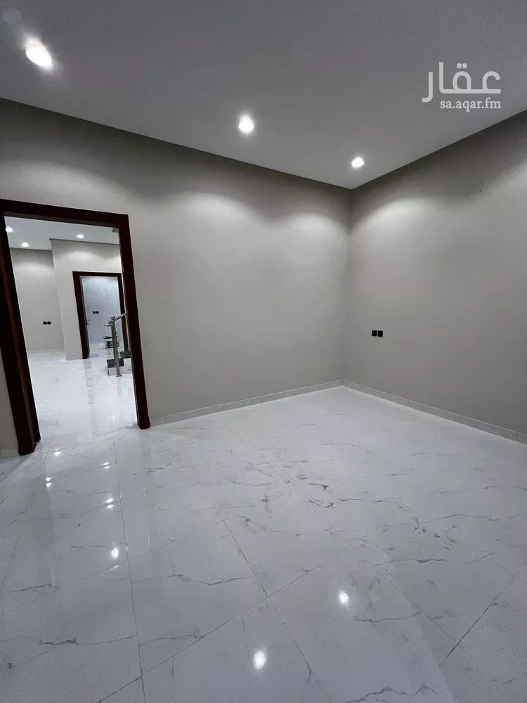 فيلا للبيع في شارع رقم 140, حي ظهرة لبن, مدينة الرياض, منطقة الرياض صورة 2