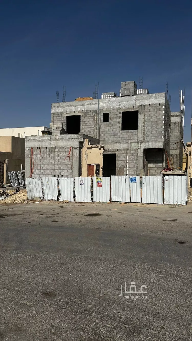 دور للبيع في شارع رقم 251, حي ظهرة لبن, مدينة الرياض, منطقة الرياض صورة 2