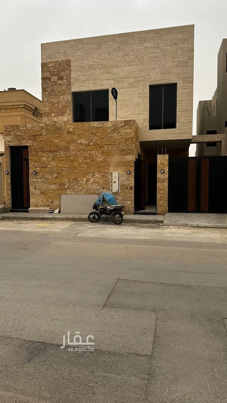 فيلا للبيع في شارع رقم 330, حي ظهرة لبن, مدينة الرياض, منطقة الرياض صورة 3