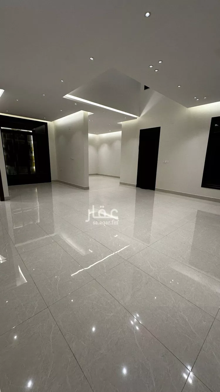 فيلا للبيع في شارع الموازرة, حي ظهرة لبن, مدينة الرياض, منطقة الرياض صورة 3