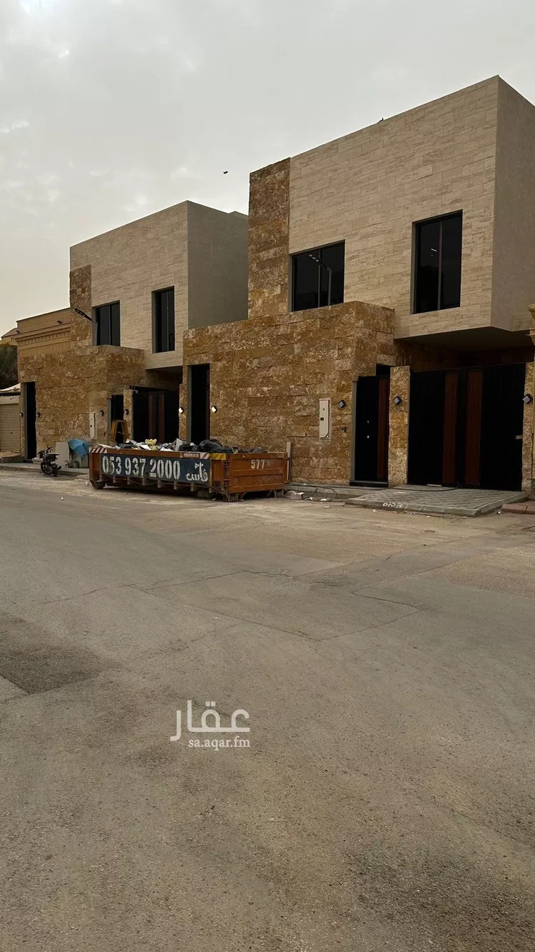 فيلا للبيع في شارع رقم 330, حي ظهرة لبن, مدينة الرياض, منطقة الرياض صورة 2