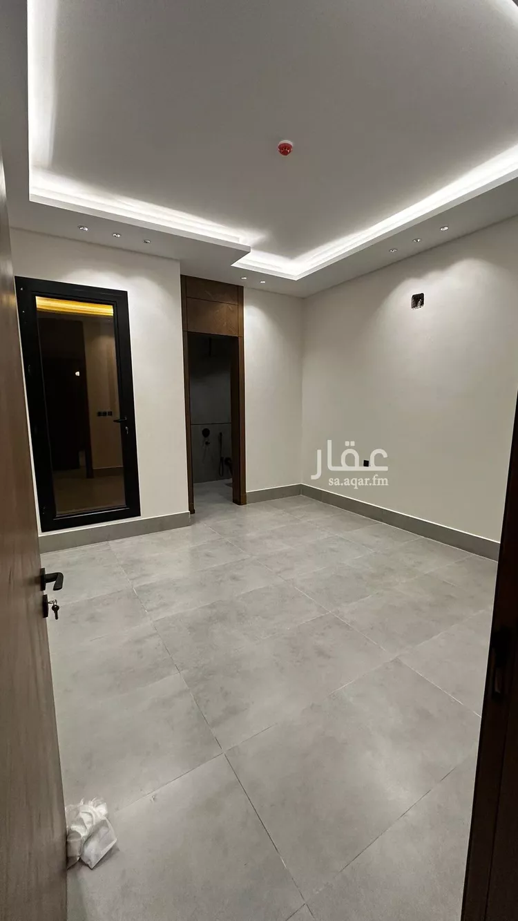 شقة للبيع في شارع عنيزة, حي ظهرة لبن, مدينة الرياض, منطقة الرياض صورة 2