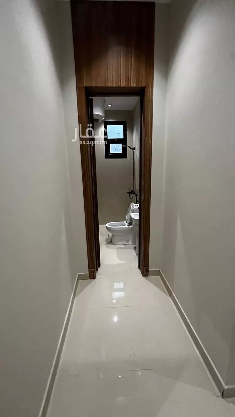 فيلا للإيجار في شارع إبراهيم بن عبدالله آل حسين, حي ظهرة لبن, مدينة الرياض, منطقة الرياض صورة 4