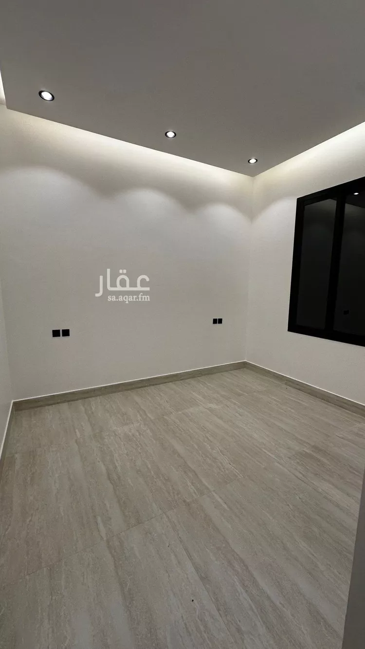 فيلا للبيع في شارع علي بن هبة الله, حي المهدية, مدينة الرياض, منطقة الرياض صورة 4