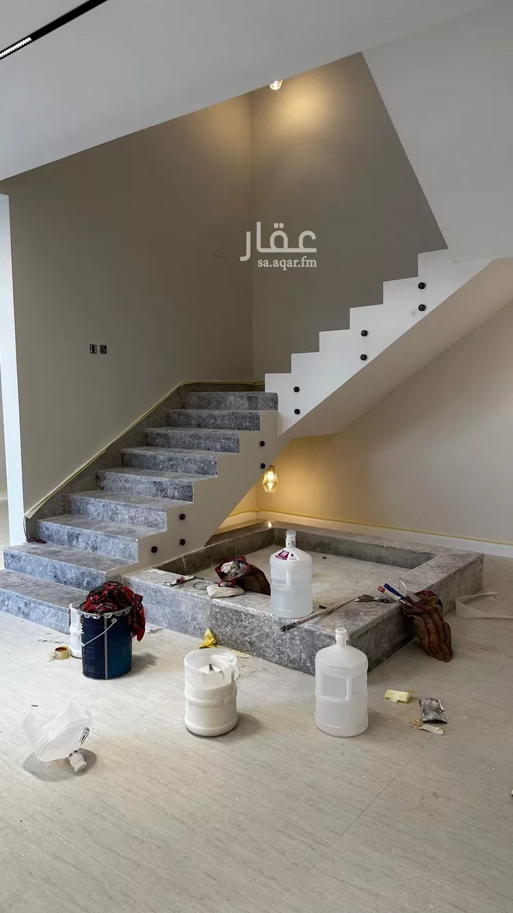 فيلا للبيع في شارع فؤاد محمد عمر توفيق, حي المهدية, مدينة الرياض, منطقة الرياض صورة 3