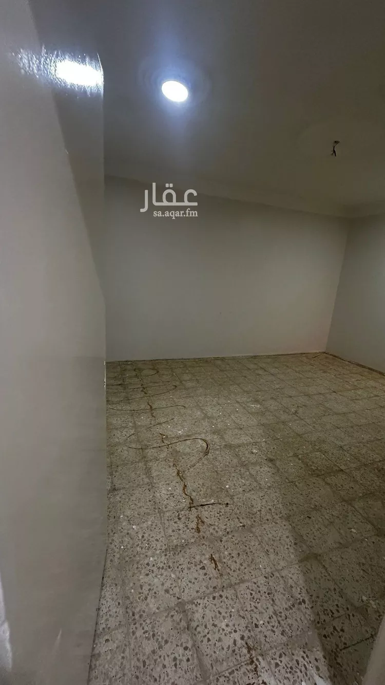 فيلا للإيجار في شارع المضة, حي ظهرة لبن, مدينة الرياض, منطقة الرياض صورة 4