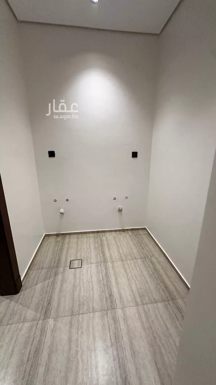 فيلا للبيع في شارع الموازرة, حي ظهرة لبن, مدينة الرياض, منطقة الرياض صورة 4