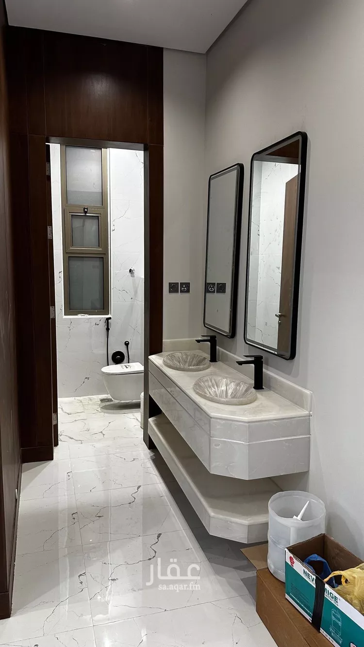 فيلا للبيع في شارع علي بن هبة الله, حي المهدية, مدينة الرياض, منطقة الرياض صورة 4