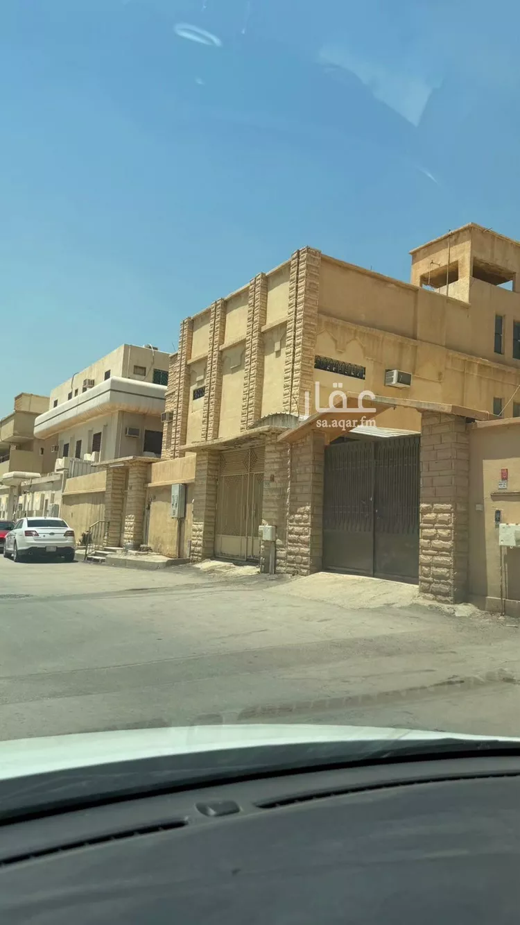 فيلا للبيع في شارع موسى القاضي, حي أم الحمام الغربي, مدينة الرياض, منطقة الرياض صورة 2