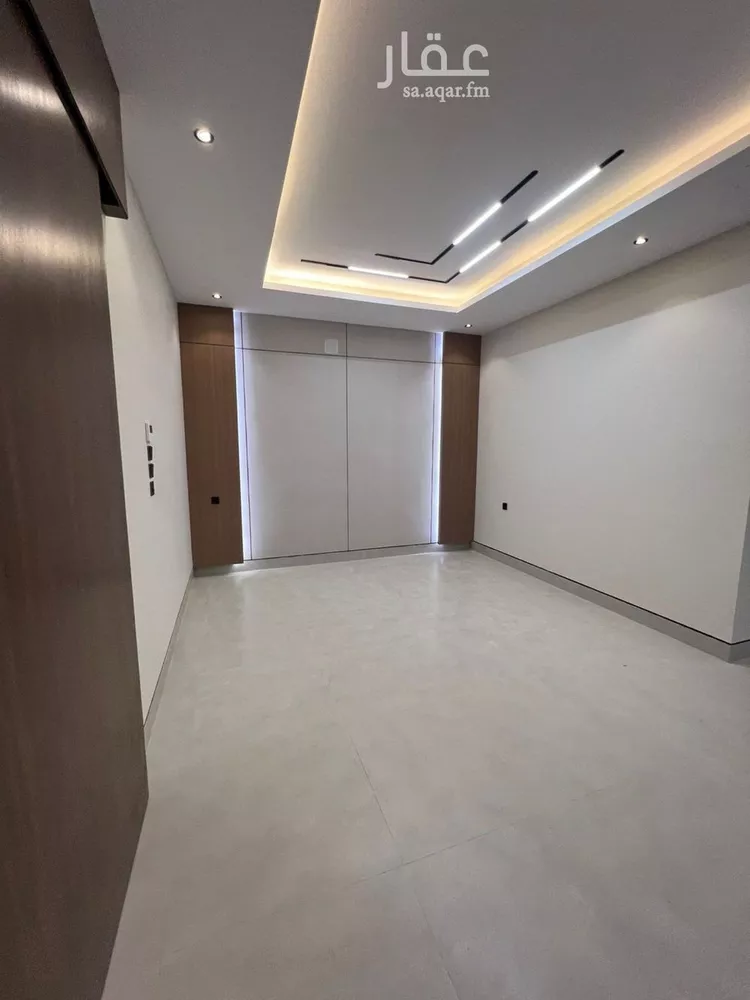 فيلا للبيع في شارع عمر بن عبدالقادر مفتي, حي المهدية, مدينة الرياض, منطقة الرياض صورة 5