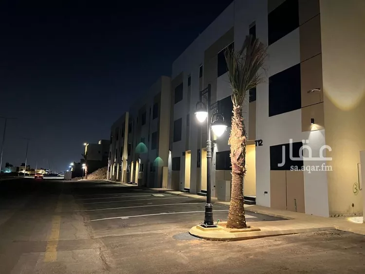عمارة للبيع في شارع جبل العين, حي ظهرة لبن, مدينة الرياض, منطقة الرياض صورة 5