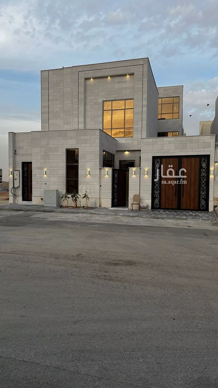 فيلا للبيع في شارع علي بن هبة الله, حي المهدية, مدينة الرياض, منطقة الرياض صورة 2