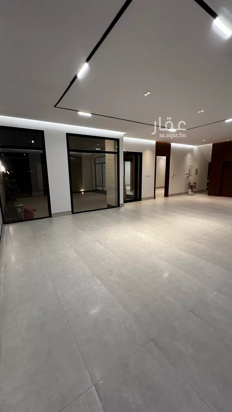 فيلا للبيع في شارع رقم 330, حي ظهرة لبن, مدينة الرياض, منطقة الرياض صورة 4