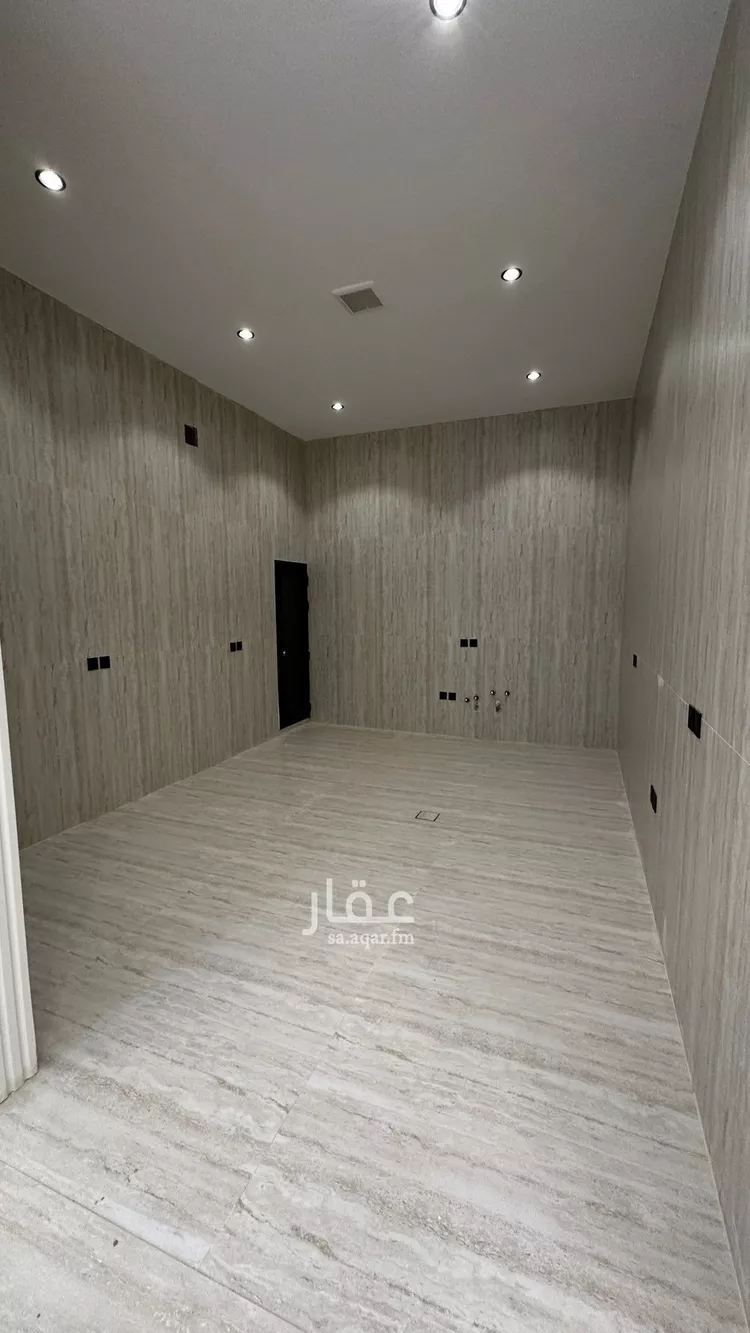 فيلا للبيع في شارع علي بن هبة الله, حي المهدية, مدينة الرياض, منطقة الرياض صورة 5