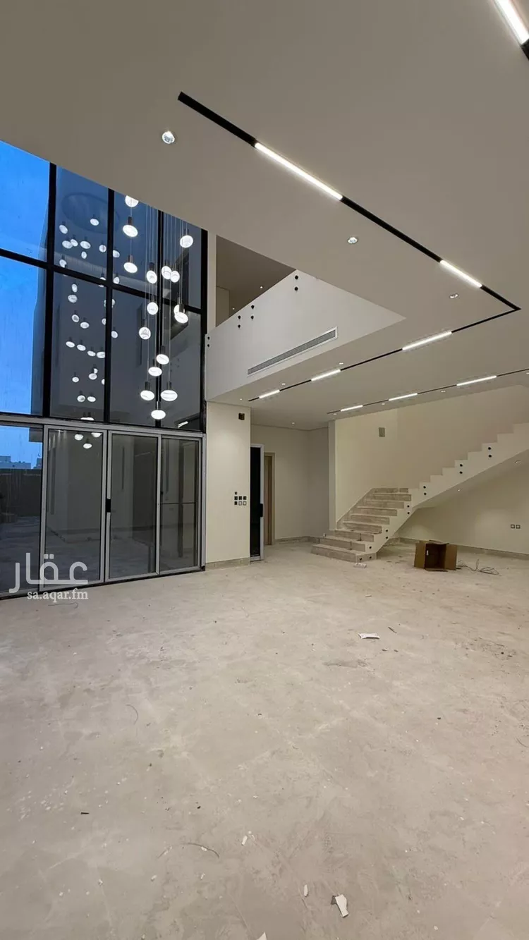 فيلا للبيع في شارع علي بن هبة الله, حي المهدية, مدينة الرياض, منطقة الرياض صورة 3