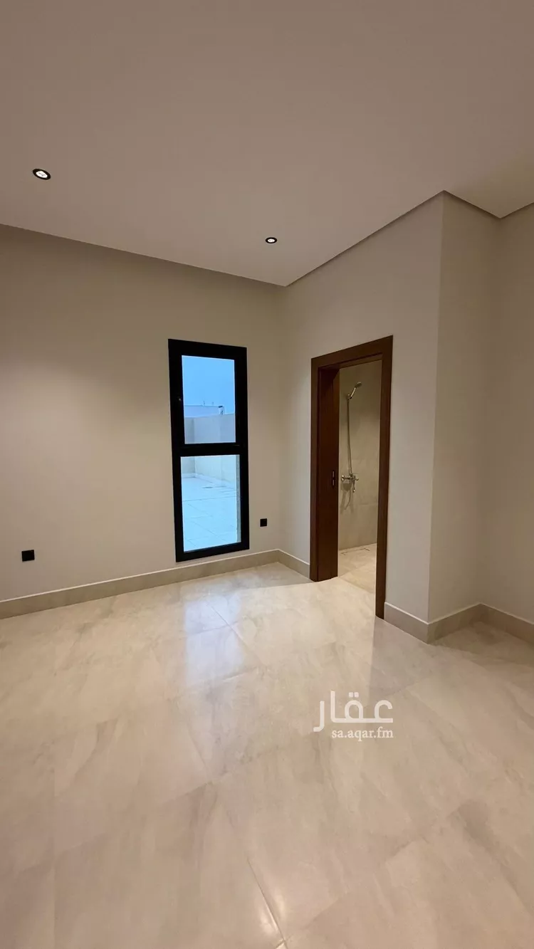 فيلا للبيع في شارع فؤاد محمد عمر توفيق, حي المهدية, مدينة الرياض, منطقة الرياض صورة 3