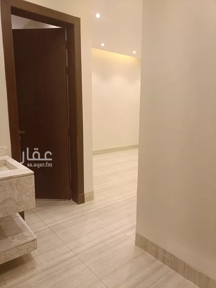 دور للبيع في شارع أبي بكر بن علامة الأنصاري, حي الرمال, مدينة الرياض, منطقة الرياض صورة 4