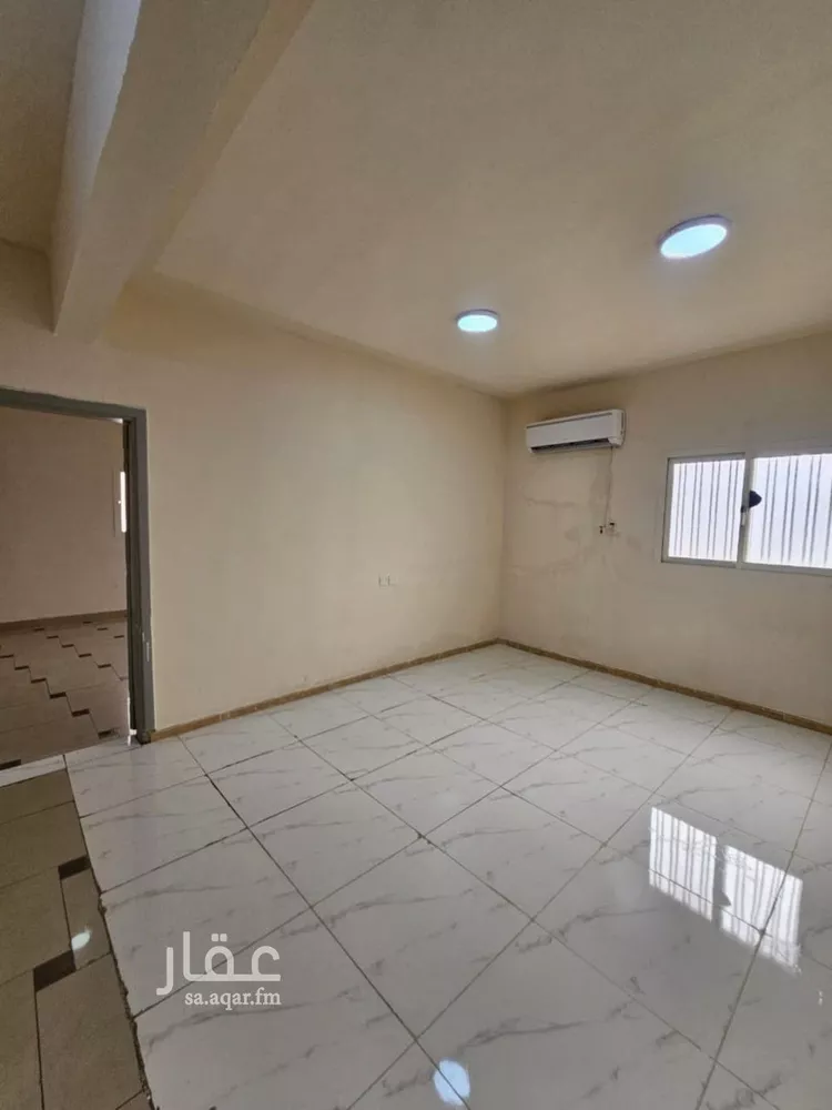 شقة للإيجار في شارع حاتم الطائي, حي الروضة, مدينة الرياض, منطقة الرياض صورة 2