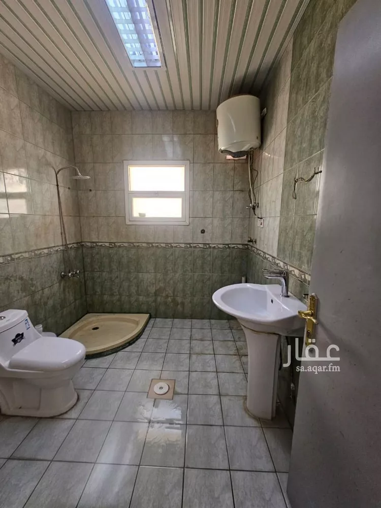 شقة للإيجار في شارع حاتم الطائي, حي الروضة, مدينة الرياض, منطقة الرياض صورة 5