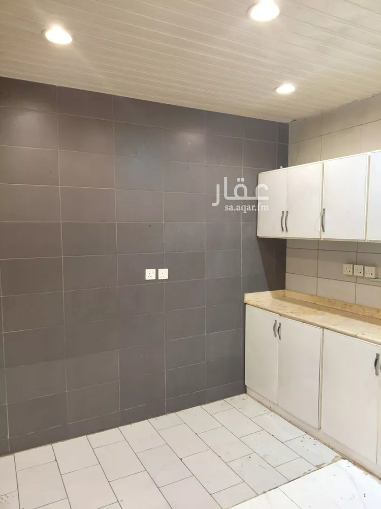 شقة للإيجار في شارع المصانع, حي الحمراء, مدينة الرياض, منطقة الرياض صورة 3