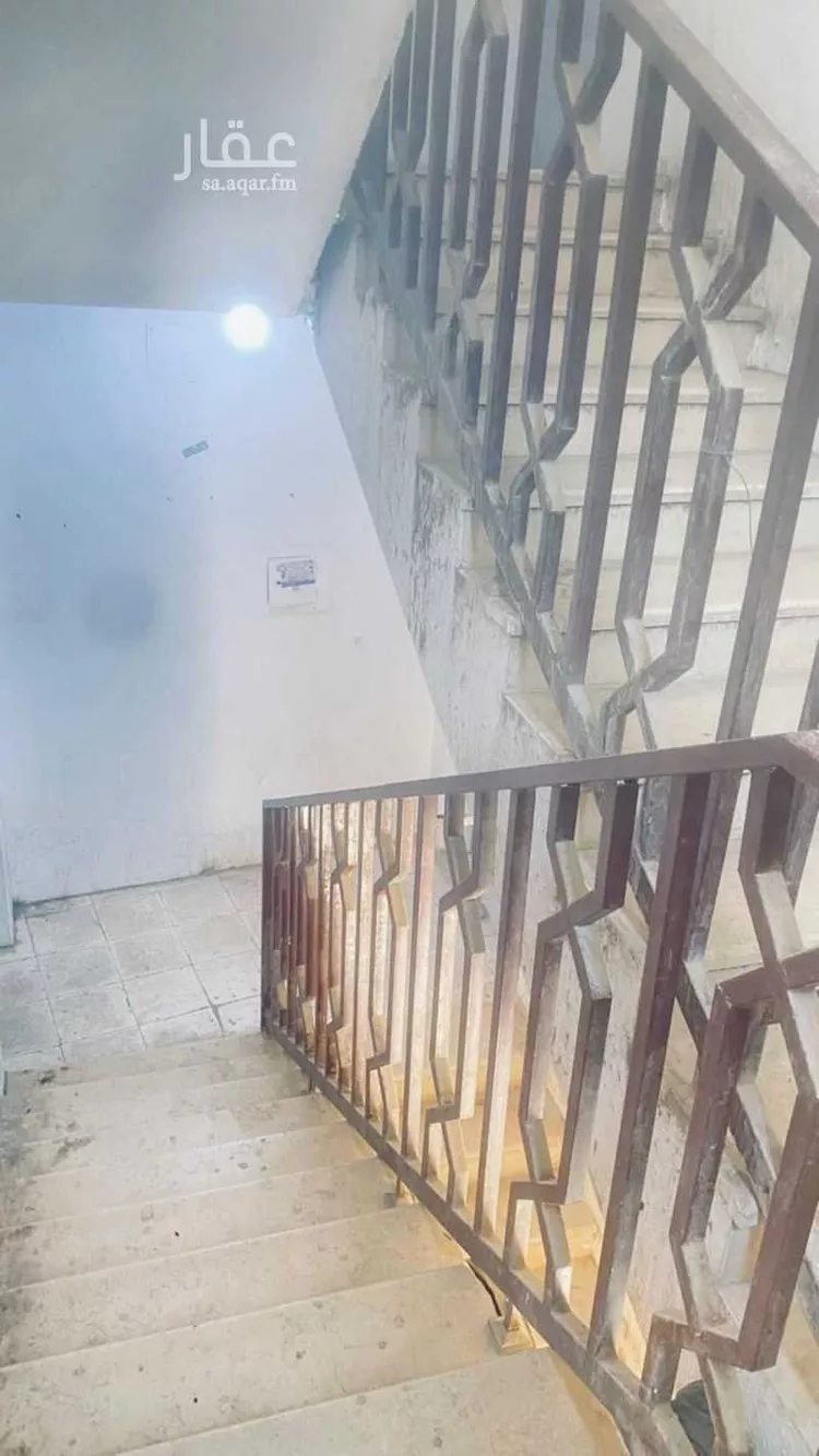 عمارة للبيع في شارع النابغة الحارثي, حي المرقب, مدينة الرياض, منطقة الرياض صورة 3