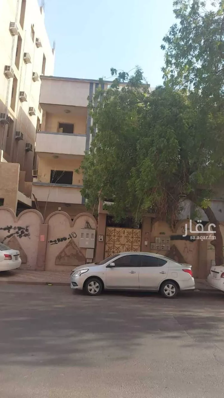 فيلا للبيع في شارع الاخلاص, حي الجامعة, مدينة مكة المكرمة, منطقة مكة المكرمة صورة 2