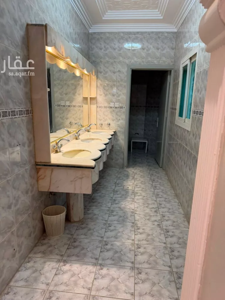 Floor for Rent in Riyadh Al Jazirah 16