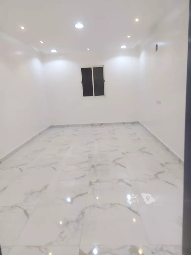 شقة للإيجار في شارع رقم 42, حي ظهرة لبن, مدينة الرياض, منطقة الرياض صورة 2