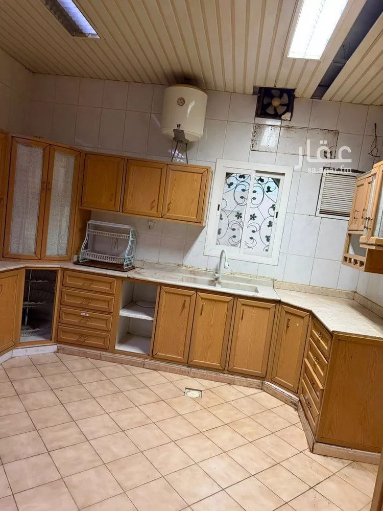 Floor for Rent in Riyadh Al Jazirah 15