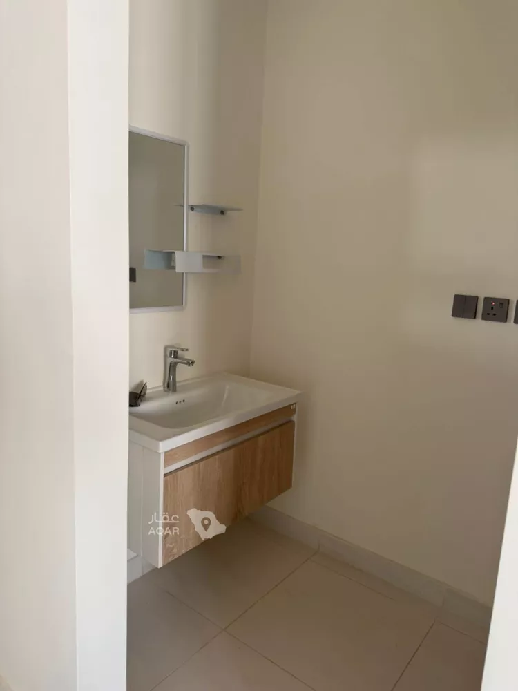 Apartment for Rent in Riyadh Al Malqa 11