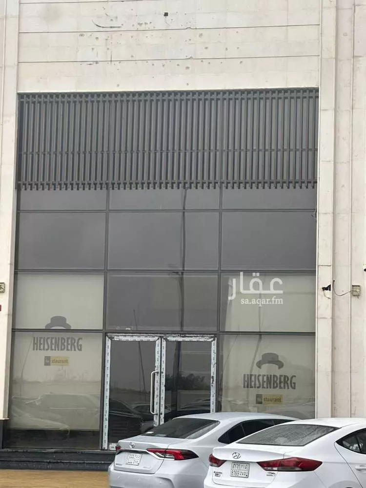 محل للإيجار في شارع طريق الامام تركي بن عبدالله, حي الفيصلية الجنوبية, مدينة تبوك, منطقة تبوك صورة 2