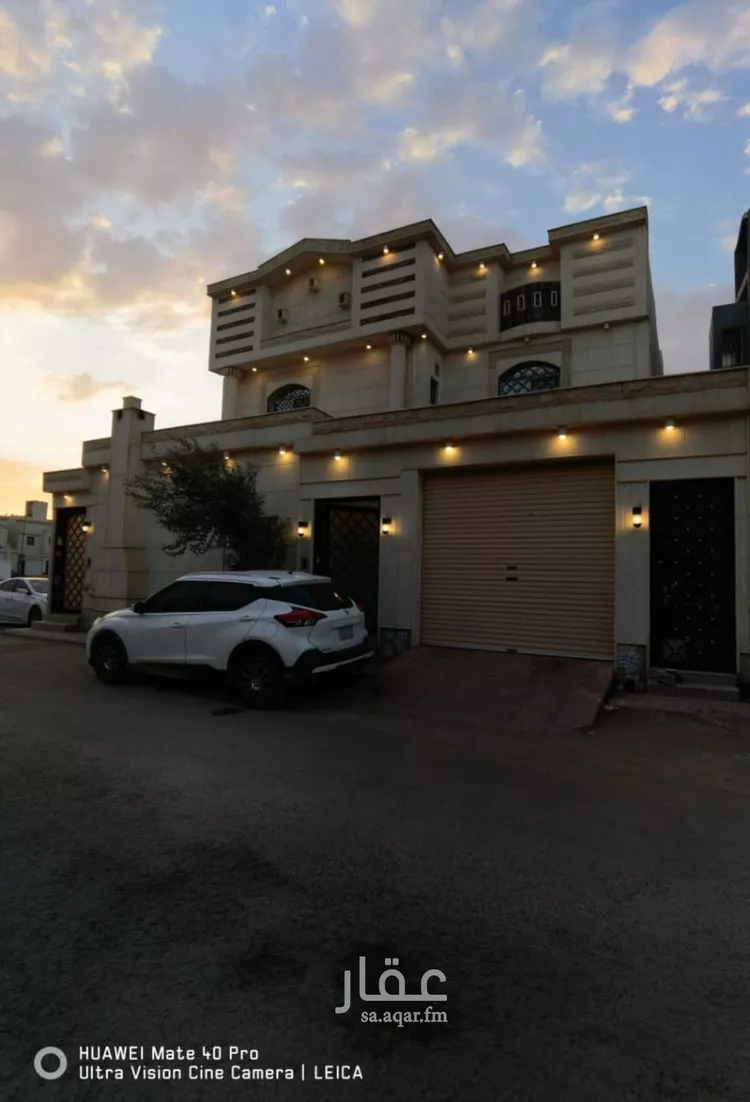 فيلا للبيع في شارع علي أبي الكلام البغدادي, حي الرمال, مدينة الرياض, منطقة الرياض