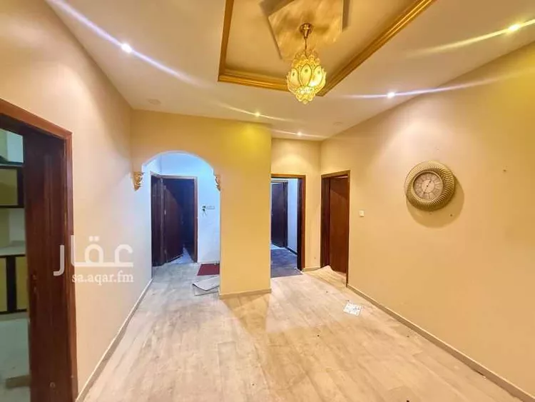 دور للإيجار في شارع زهير الثقفي ، حي الفهد ، بيشة ، بيشة