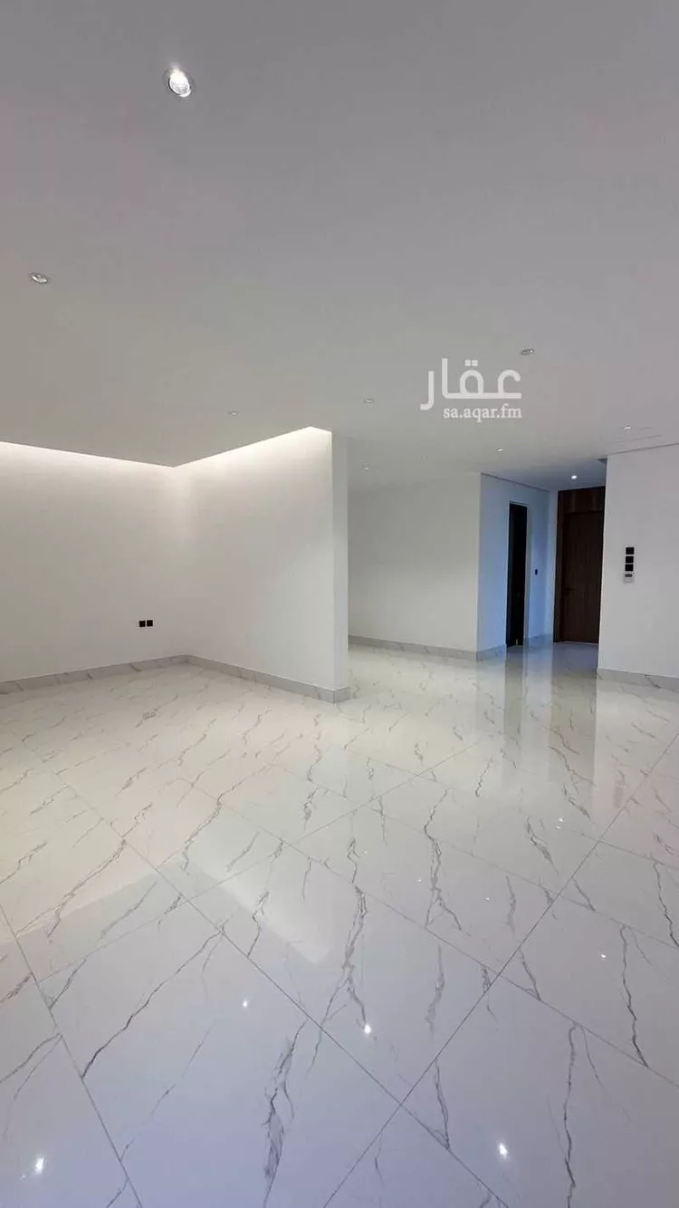 فيلا للبيع في شارع الحسن بن الهيثم, حي النرجس, مدينة الرياض, منطقة الرياض صورة 4