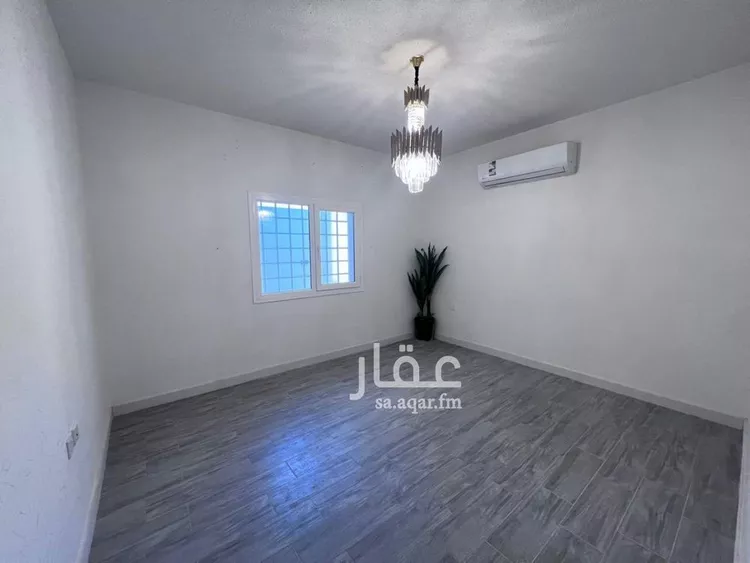 فيلا للإيجار في شارع عبدالرحمن العمادي, حي مطار الملك خالد الدولي, مدينة الرياض, منطقة الرياض صورة 3