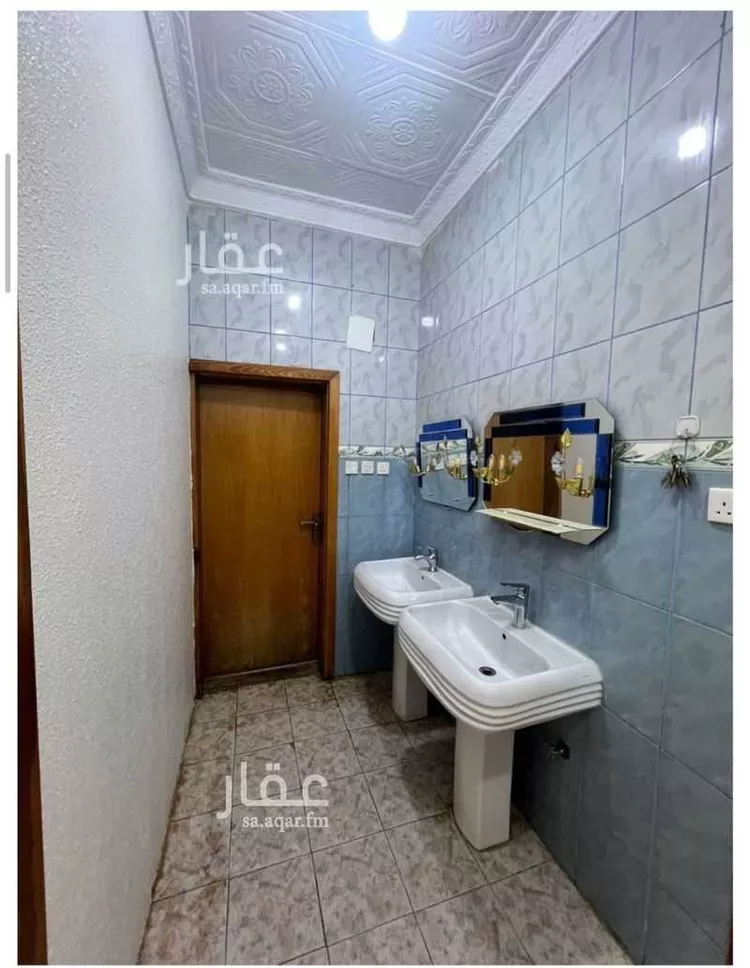 عمارة للإيجار في شارع المعمورة 118, حي المعمورة, مدينة خميس مشيط, منطقة عسير صورة 3